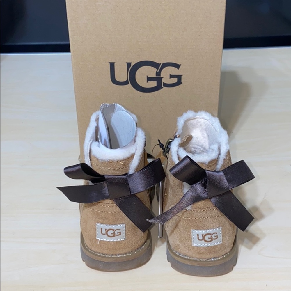 Toddler Ugg Cecily - Picture 3 of 8
